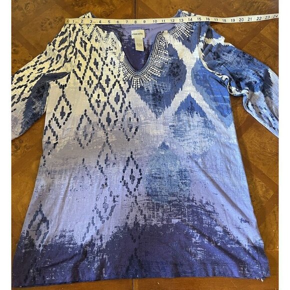 Chico’s Blue White Multi Ikat Aztec Prints Beaded Sequins Tunic Top Sz 1 M 8 - Picture 6 of 8